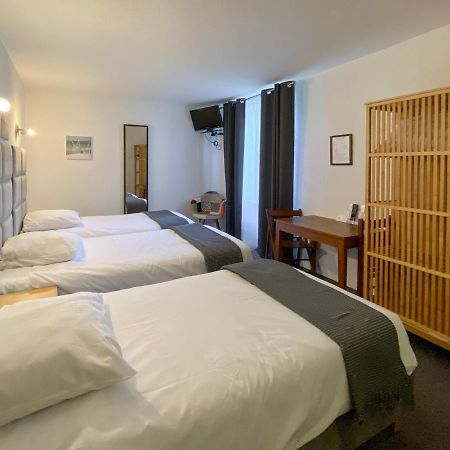 Hotel Les Tilleuls De Pareloup A Salles-Curan Buitenkant foto